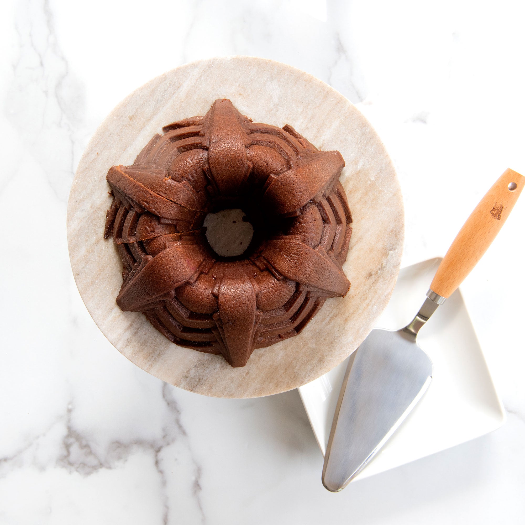 Nordicware Marquee Bundt¬Æ 25.5 x 25.5 x 10.5cm