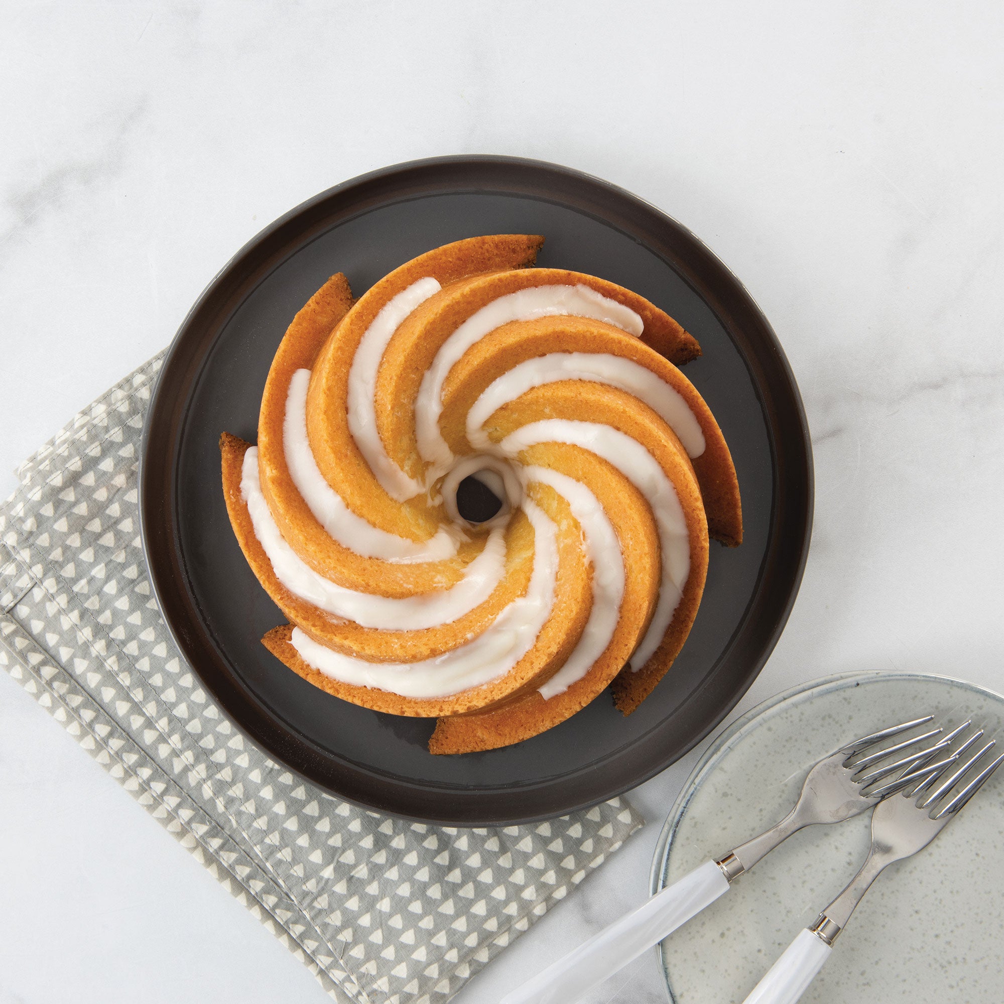 Nordicware Heritage Bundt Pan Medium 22 x 22 x 7.5cm