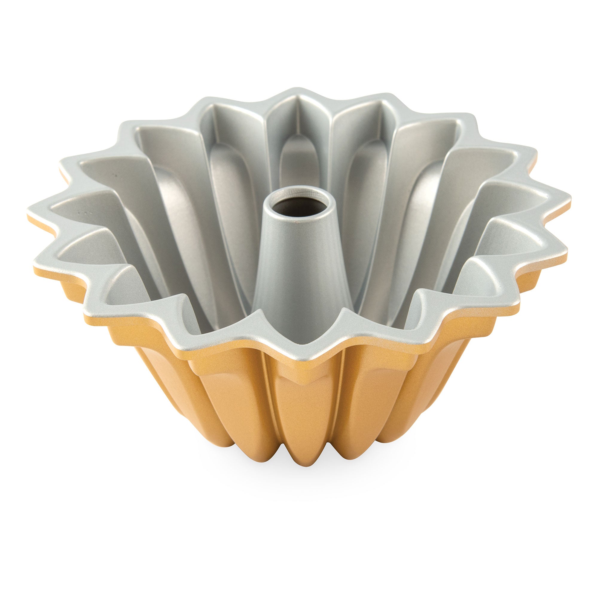 Nordicware Lotus Bundt Pan 21.5 x 21.5 x 9.5cm