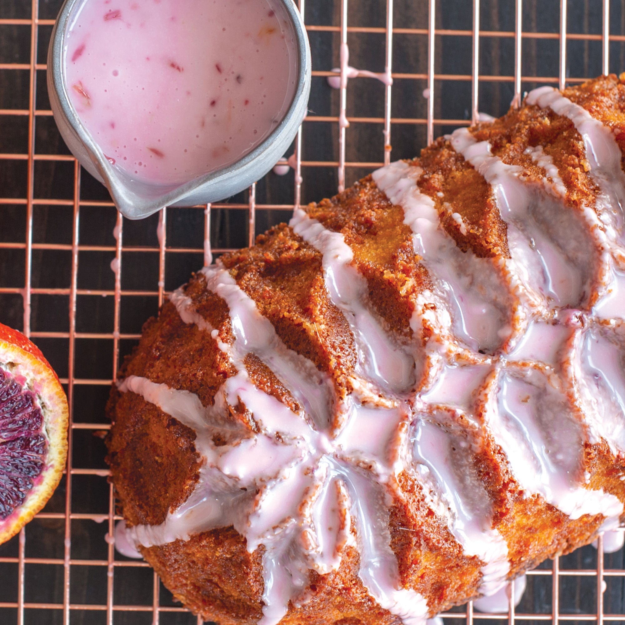 Nordicware Jubilee Loaf Pan 26 x 15 x 7.5cm