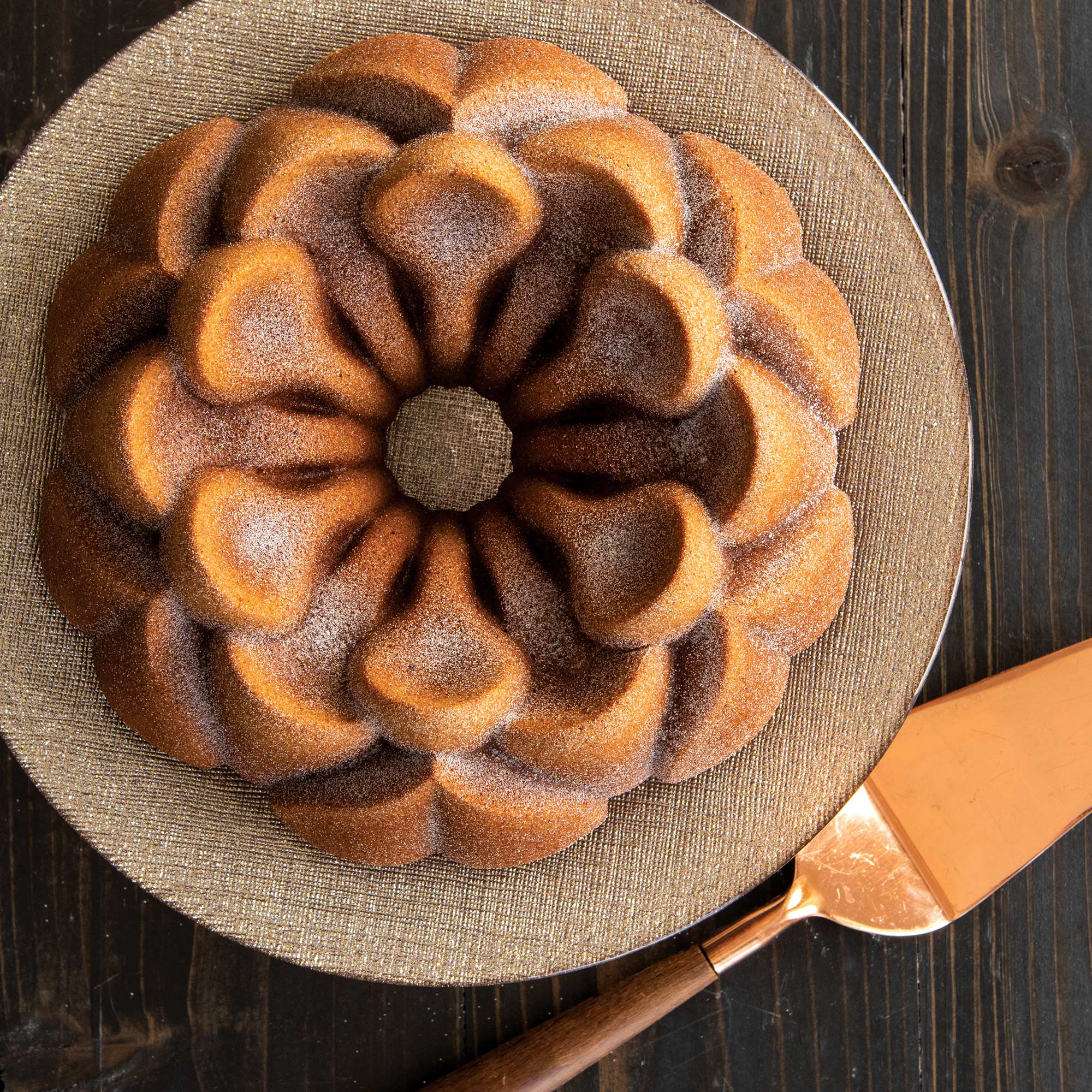 Nordicware Magnolia Bundt¬Æ Pan 25 x 25 x 9.5cm