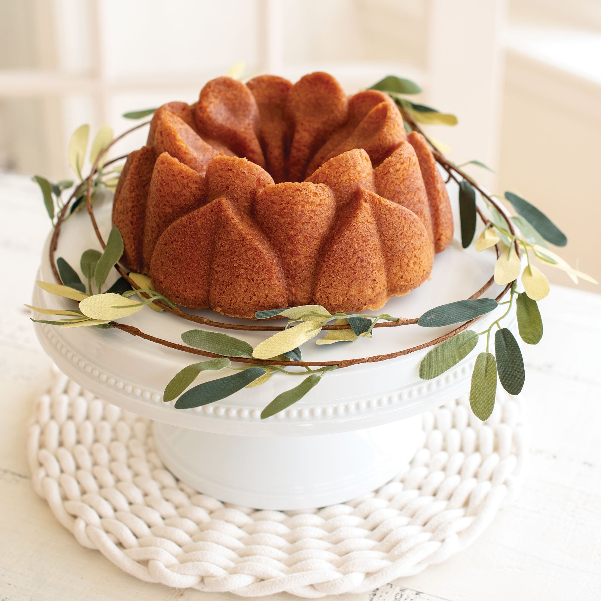Nordicware Magnolia Bundt¬Æ Pan 25 x 25 x 9.5cm