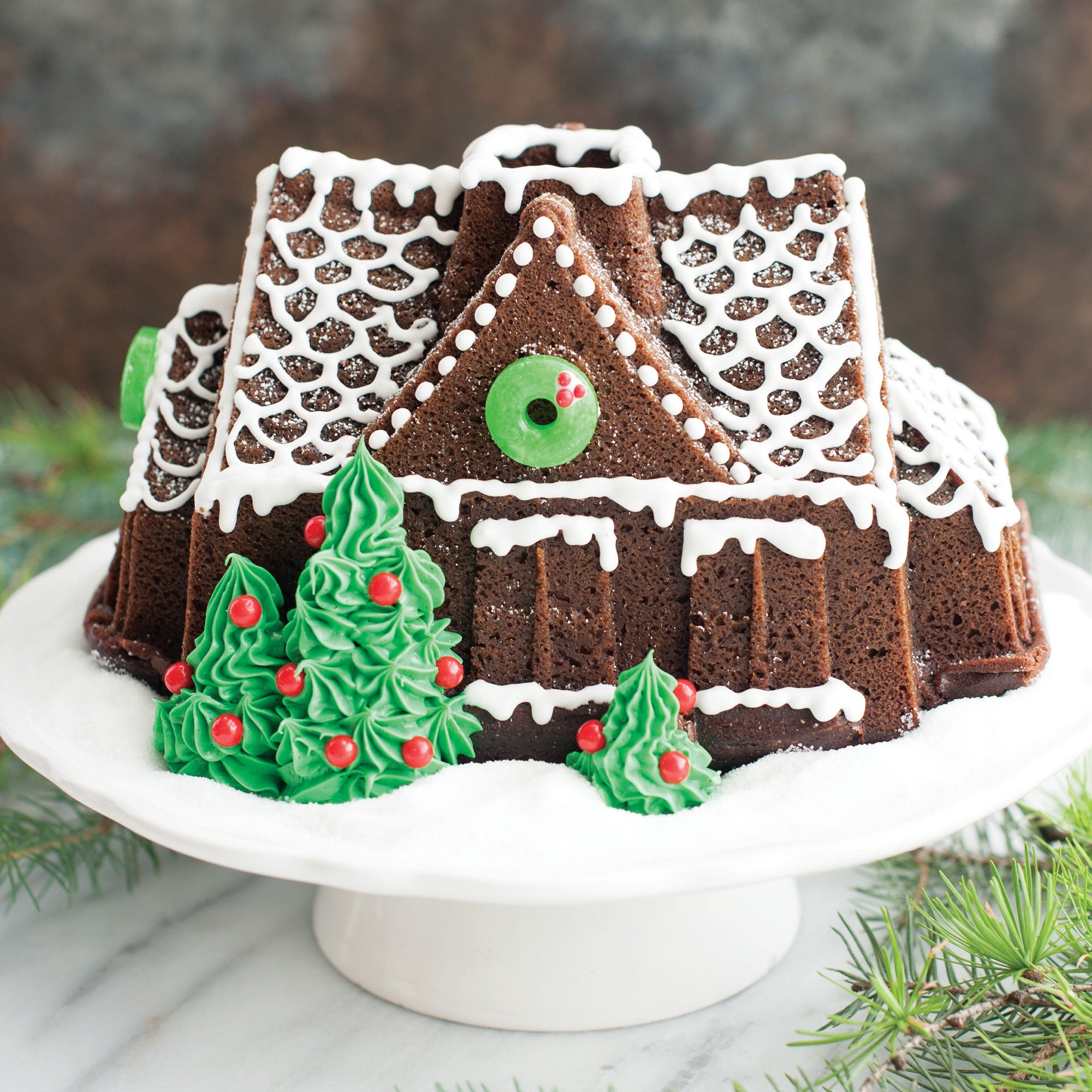 Nordicware Gingerbread House Bundt Pan 20 x 26 x 13.5cm