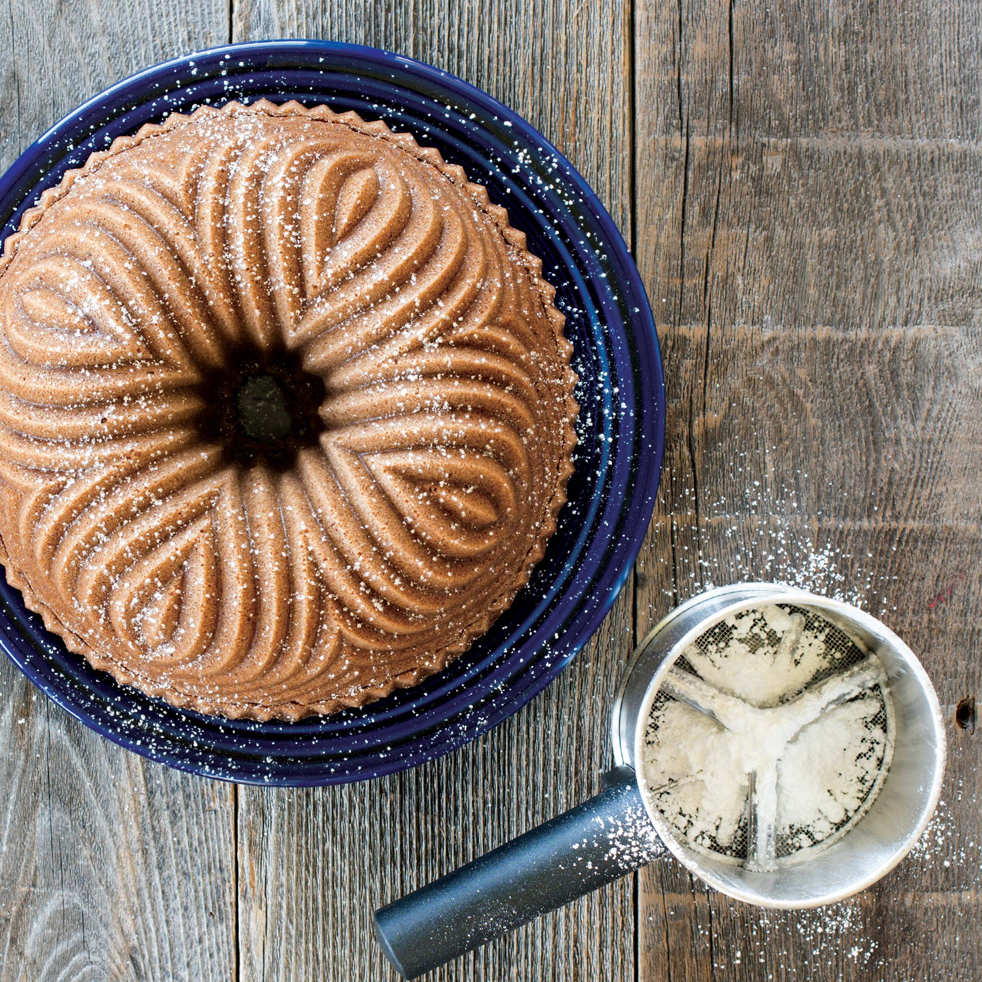 Nordicware Bavaria Bundt Pan 23 x 23 x 10cm