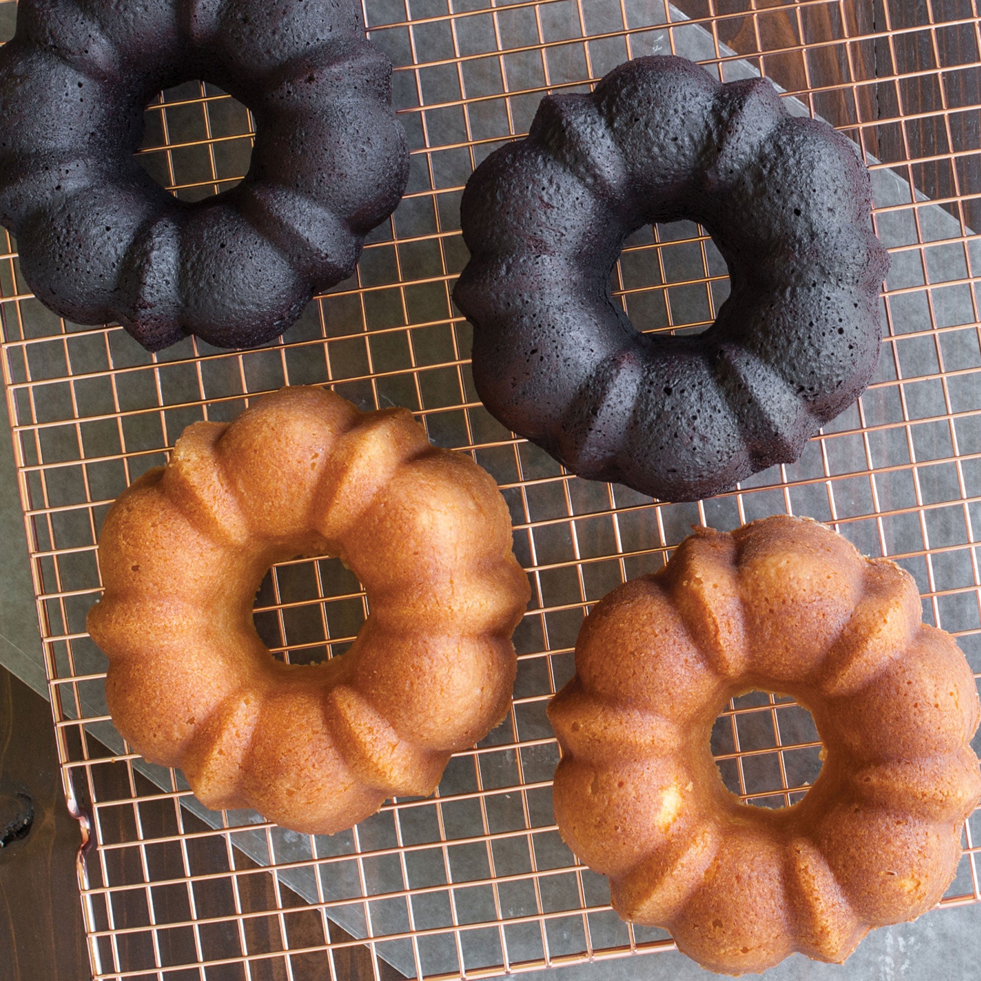 Nordicware Bundt Pan Small 16.5 x 16.5 x 6.5cm