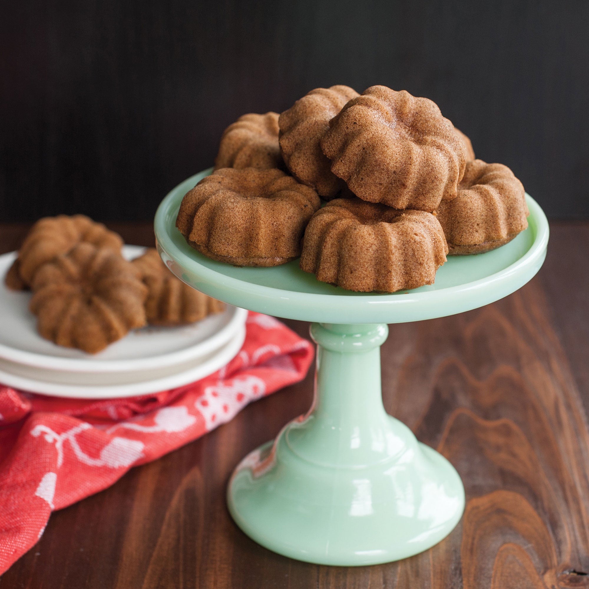 Nordicware Mini Bundt Cupcake Pan 24 x 33 x 3cm