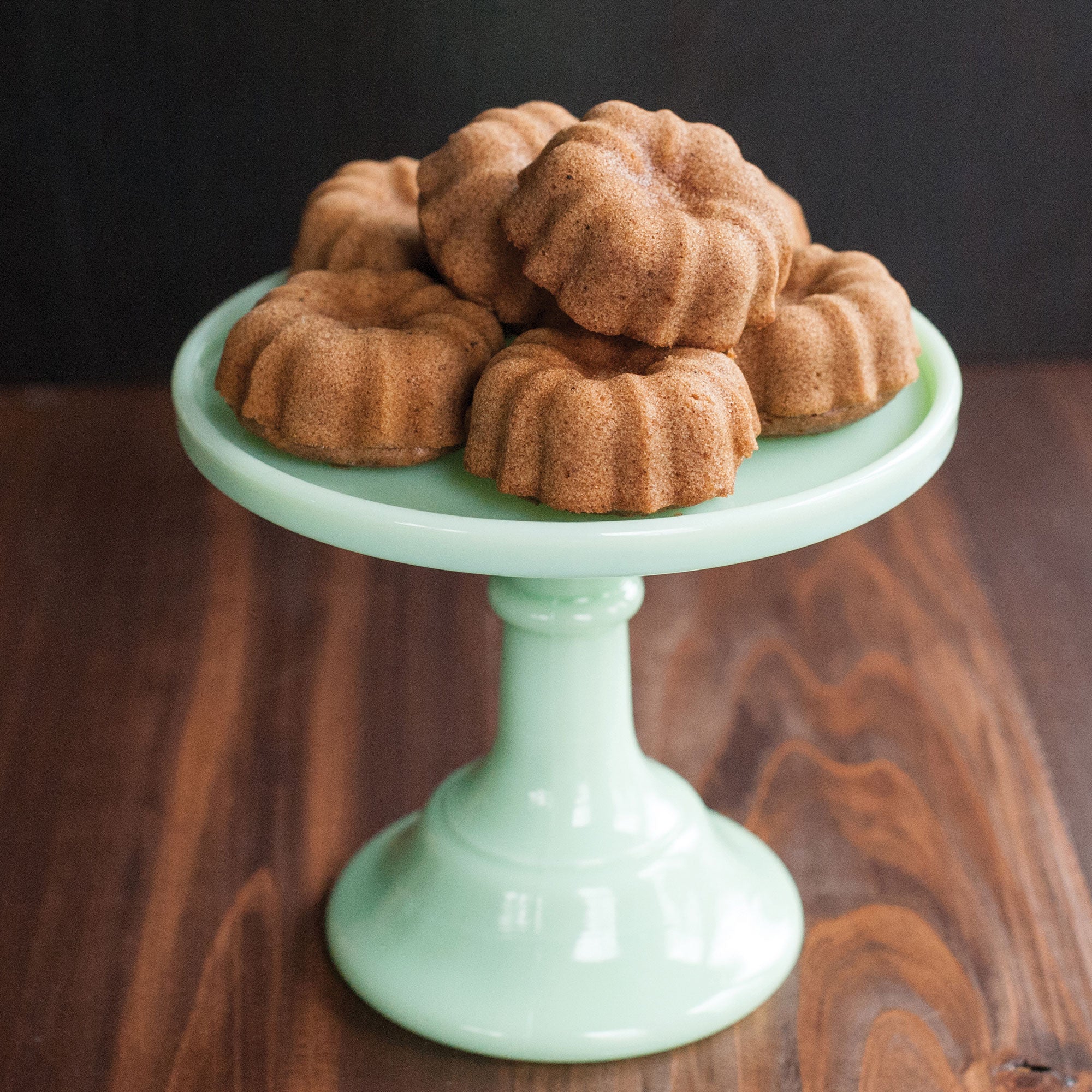 Nordicware Mini Bundt Cupcake Pan 24 x 33 x 3cm