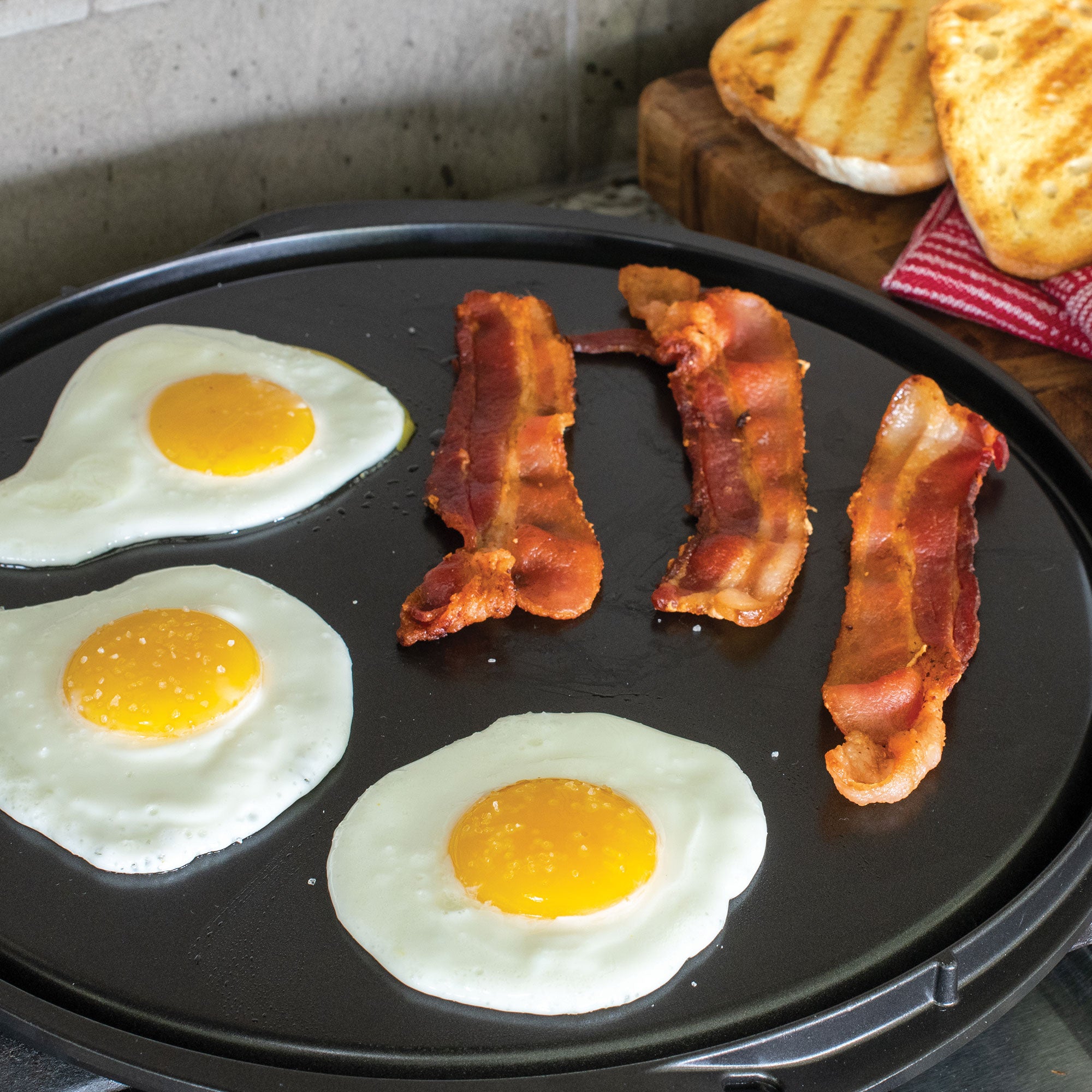 Nordicware 12" Flat Top Reversible Round Griddle 35.5 x 33 x 2cm