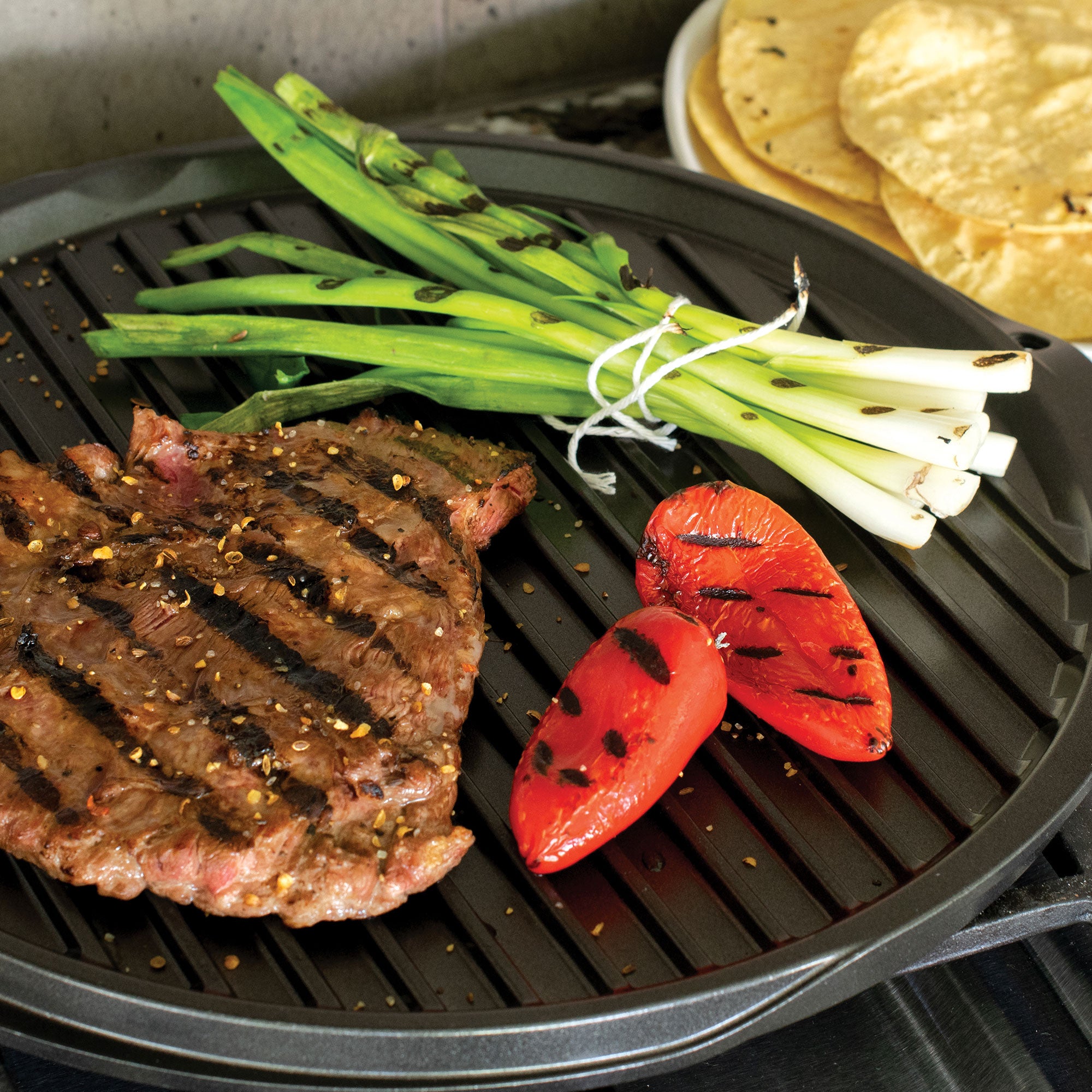 Nordicware 12" Flat Top Reversible Round Griddle 35.5 x 33 x 2cm