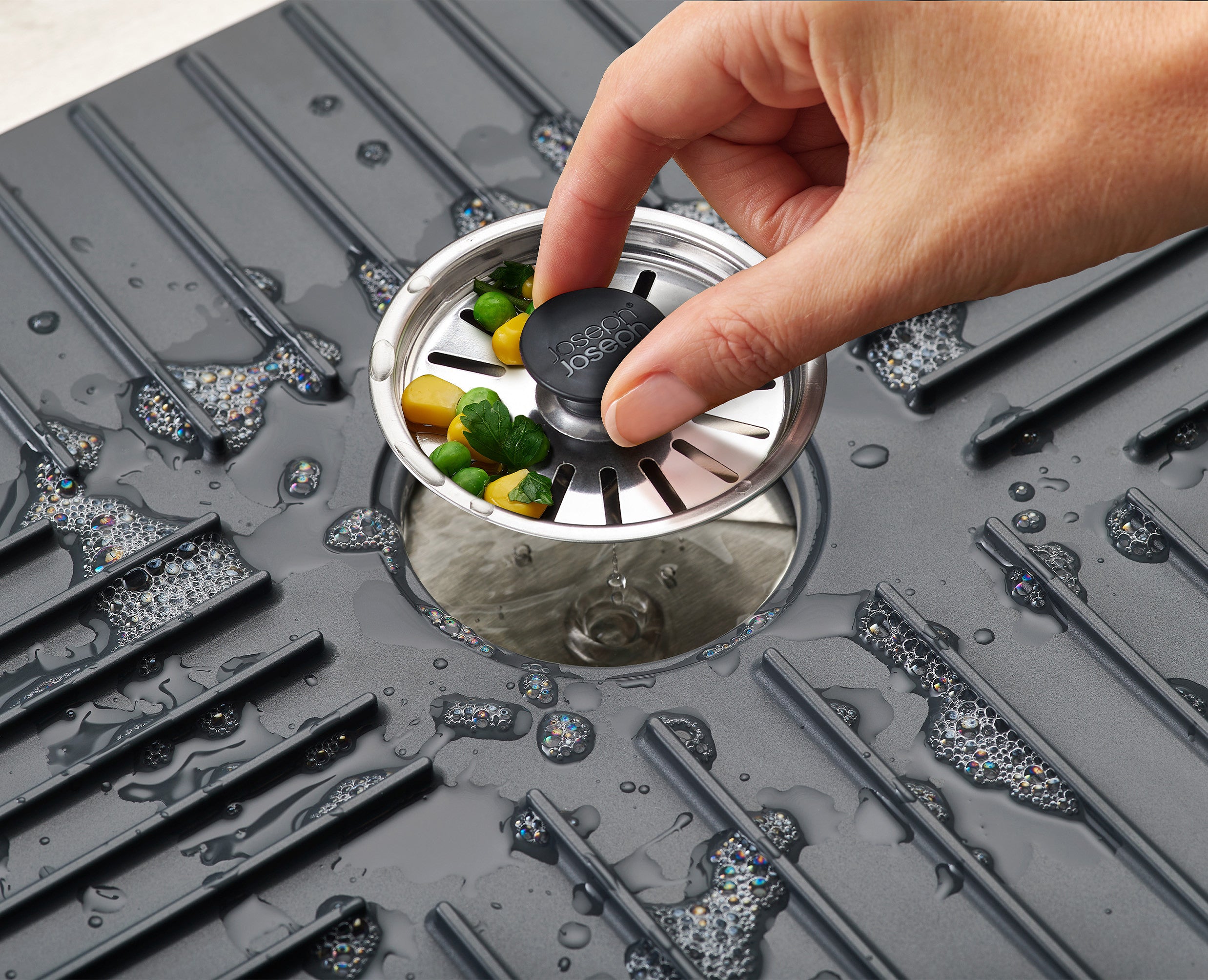 Joseph Joseph Sinkshield Sink Mat With Draining Plug