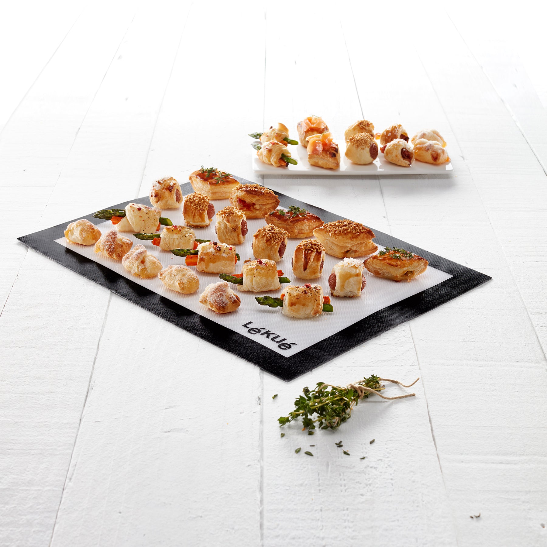 Lékué Silicone Baking Mat 40 x 30cm Translucent