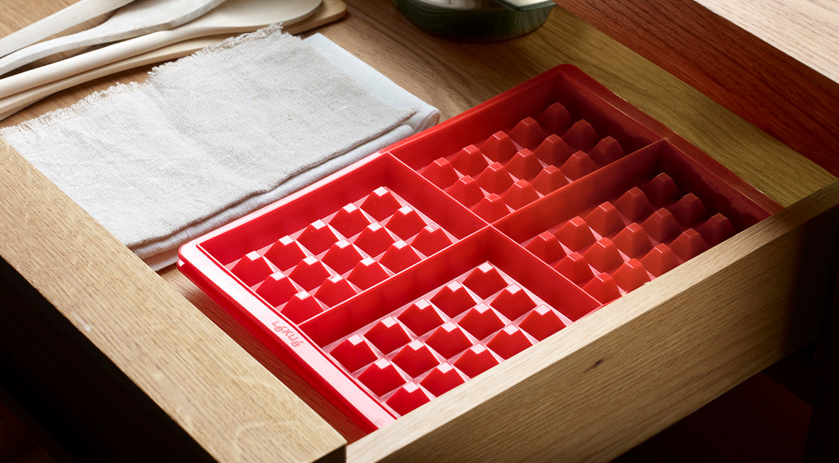 Lékué Waffle Mould 2 Piece Set 125ml x 4 Red