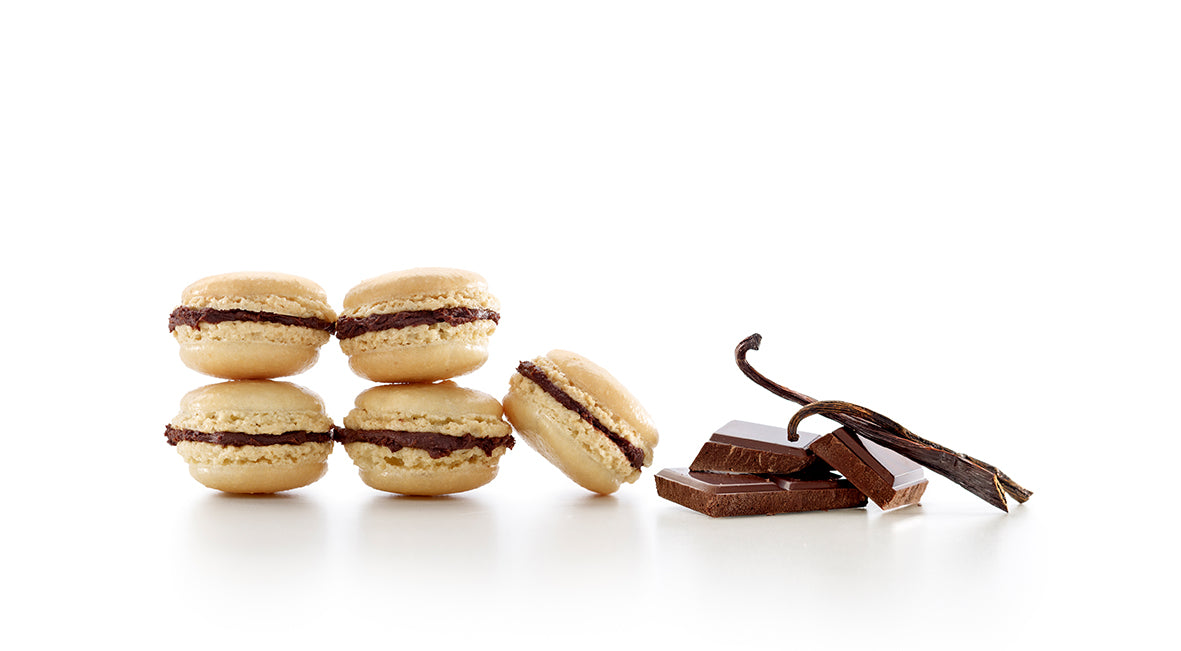 Lékué Macaron Baking Mat 40 x 30cm Brown
