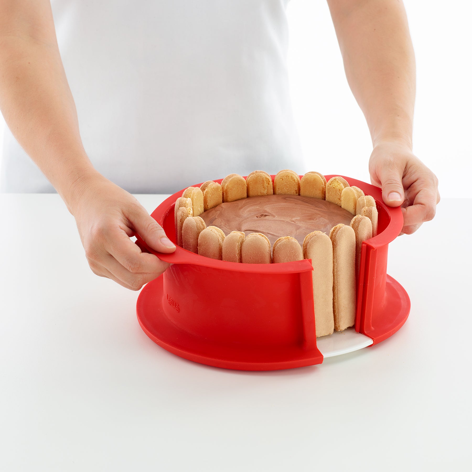 Lékué Charlotte Springform Mould 18cm Dia/2L Red