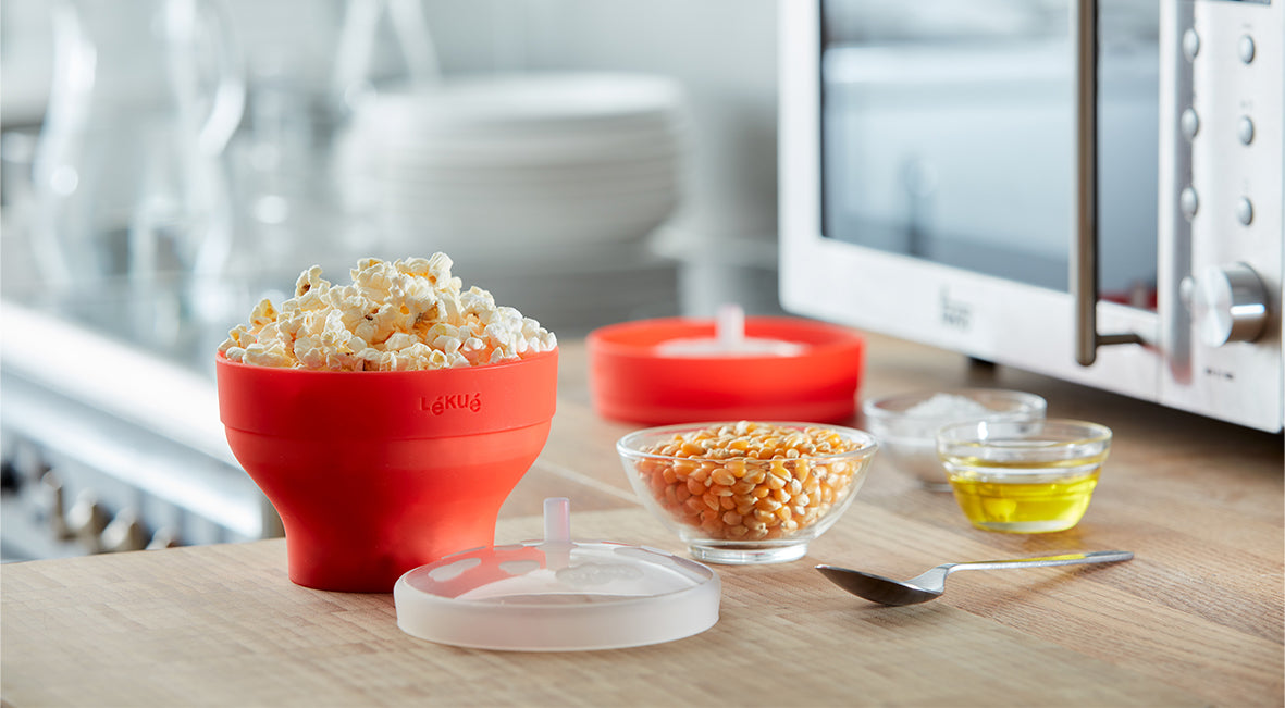 Lékué Mini Microwave PopCorn Maker 700ml 2 Piece Set Red