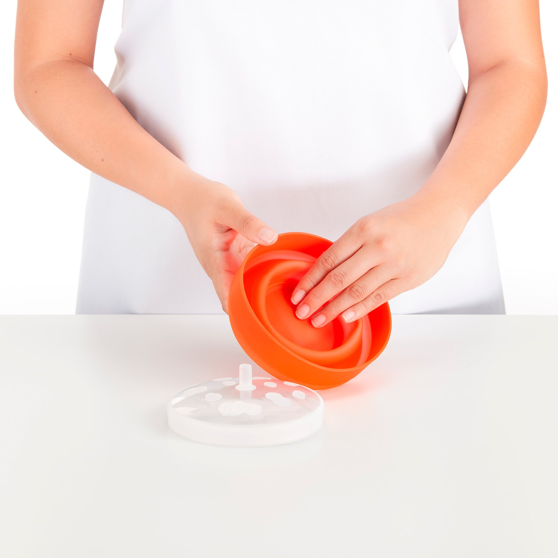 Lékué Mini Microwave PopCorn Maker 700ml Red