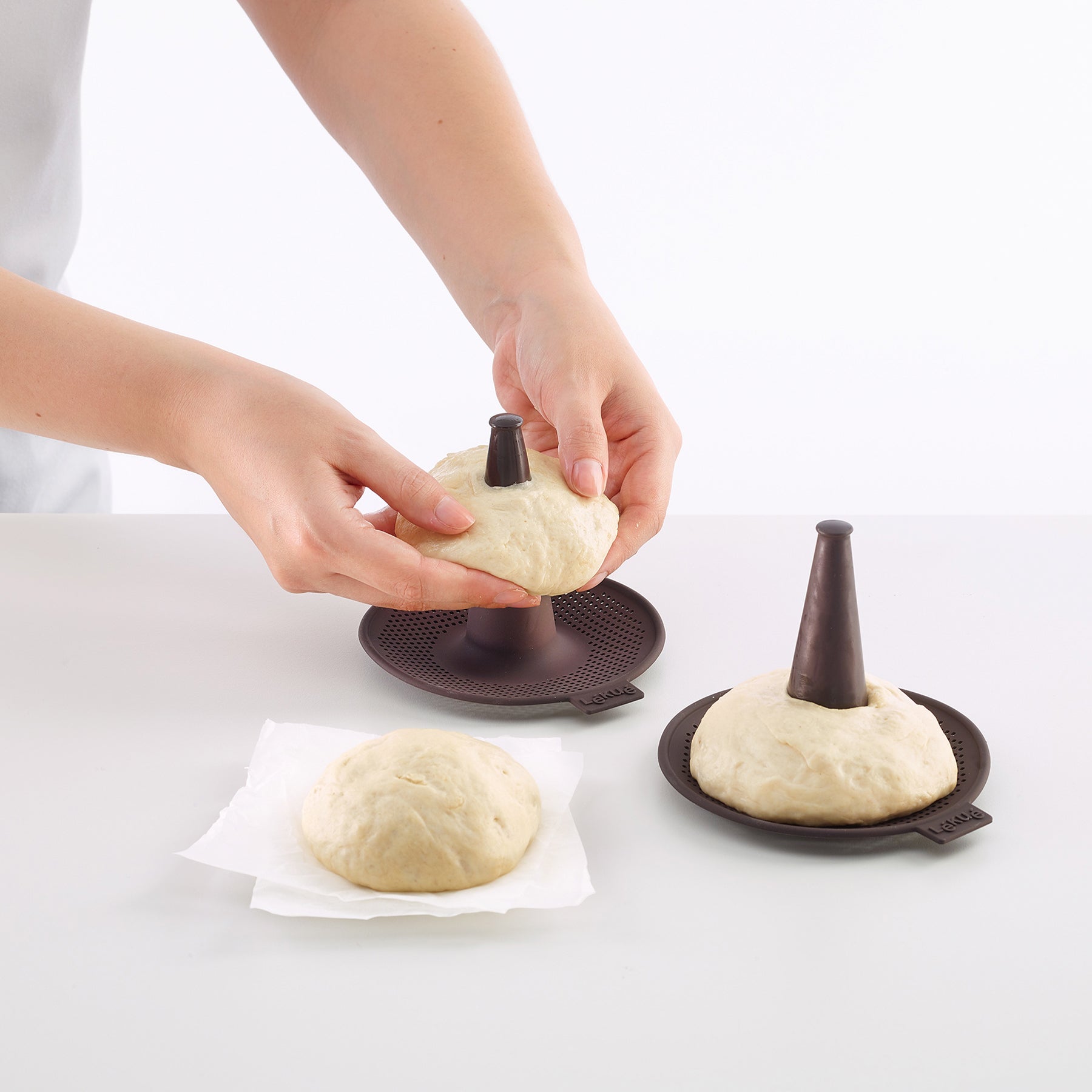 Lékué Bagel Mould 6 Piece Set Brown