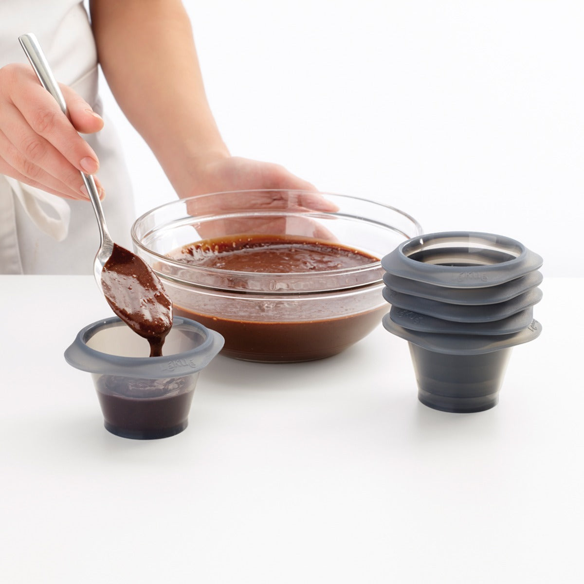 Lékué Molten Lava Cake Mould 150ml 6 Piece Set