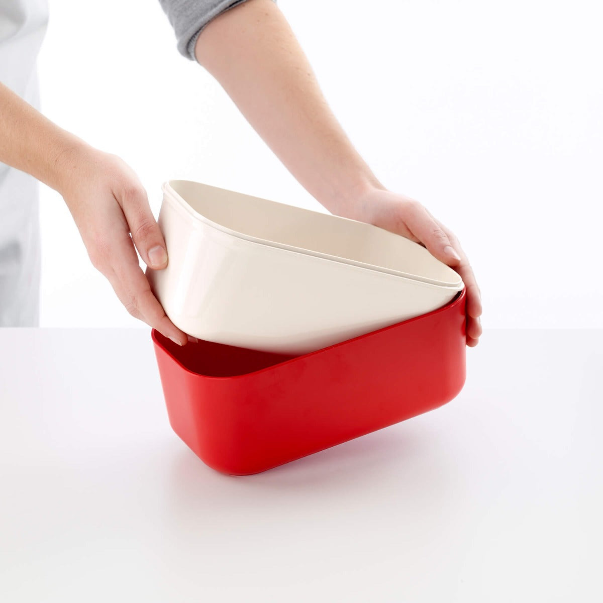 Lékué Ice Box Tray 1.8L Red