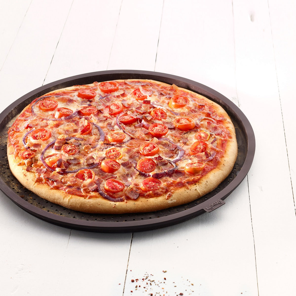 Lékué Round Pizza Mat 36cm/14in Brown