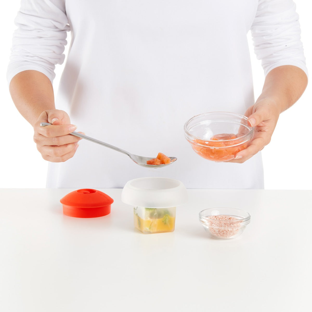 Lékué Microwave Ovo Square 100ml Red