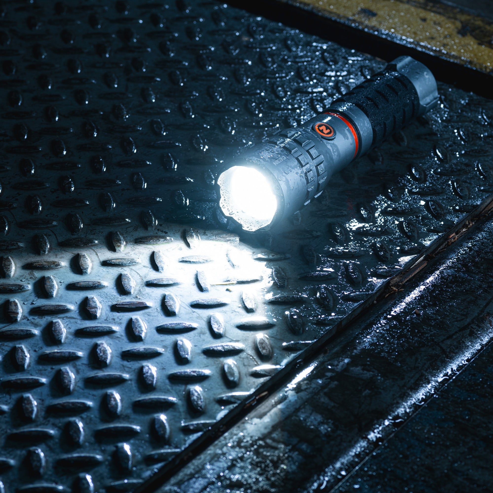 Nebo Slyde King 4K Flashlight
