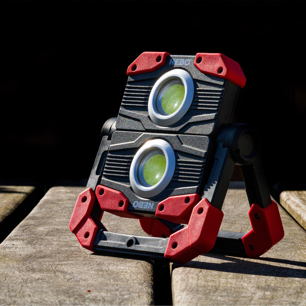 Nebo Omni 2000 Rechargeable Work Light and Power Bank