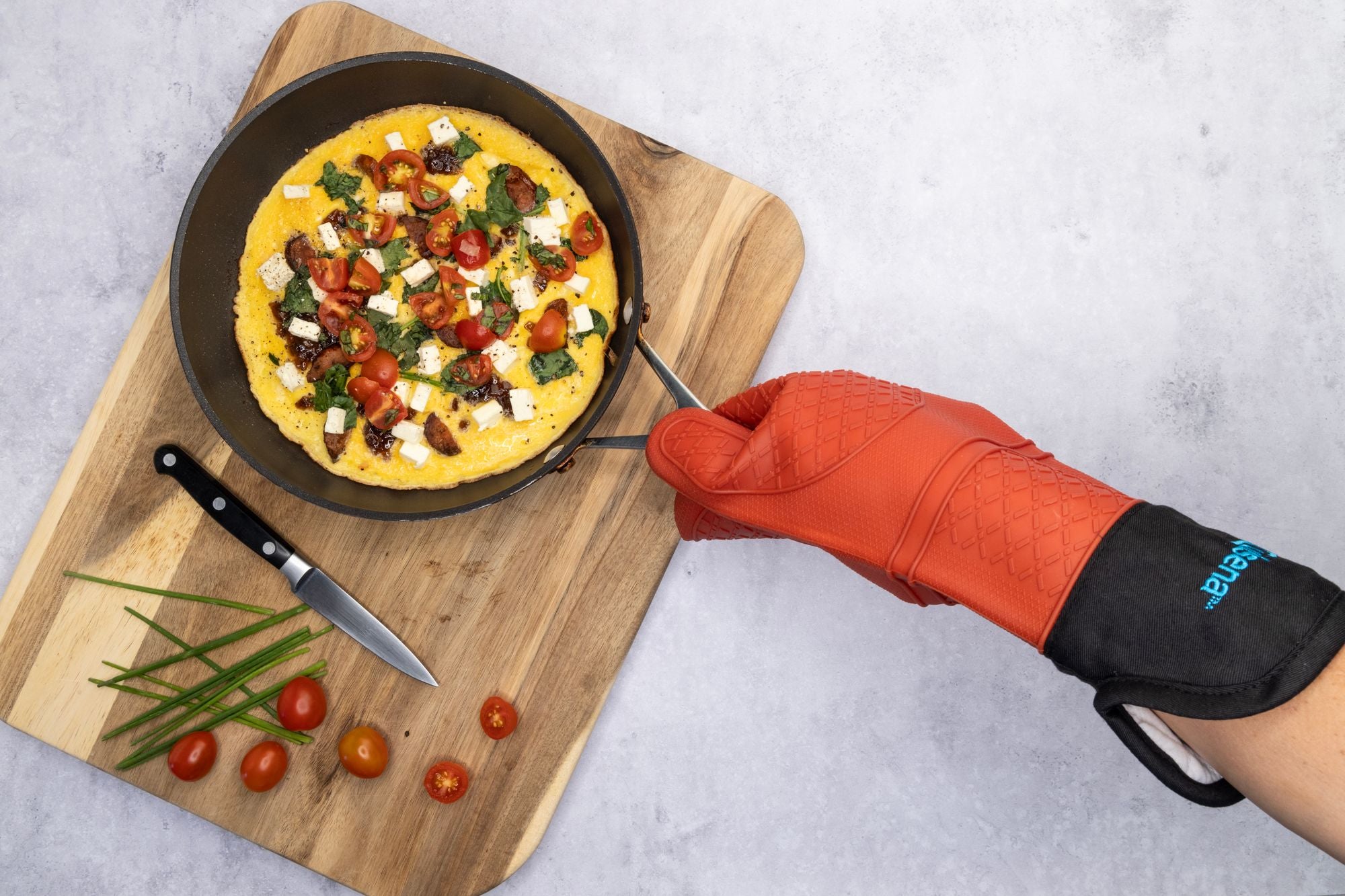 Cuisena Silicone & Fabric Oven Glove - Red