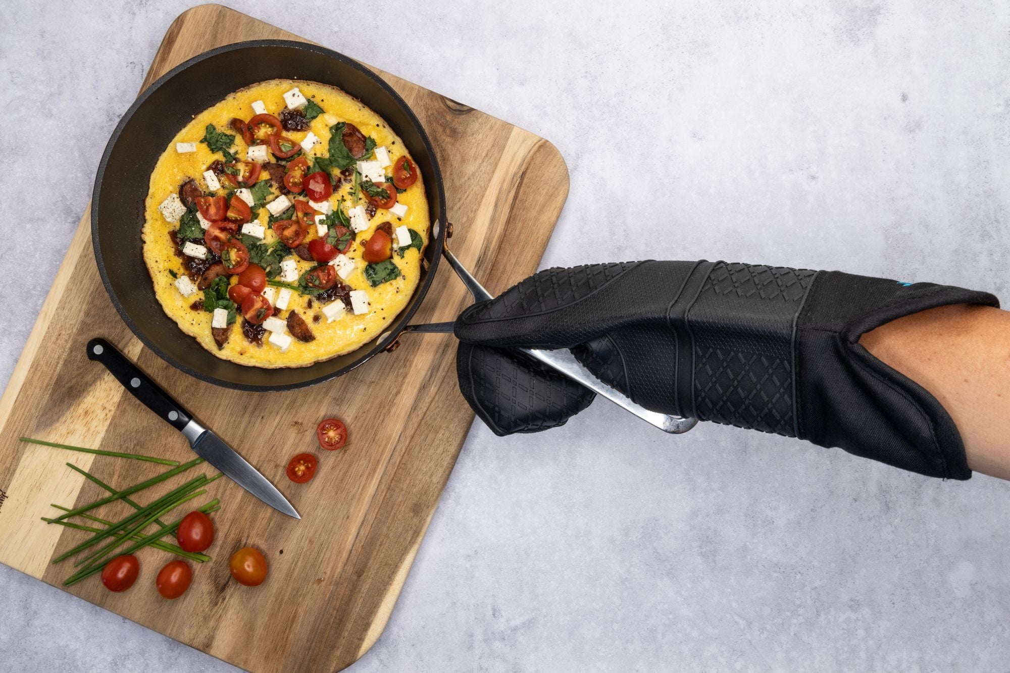 Cuisena Silicone & Fabric Oven Glove - Black