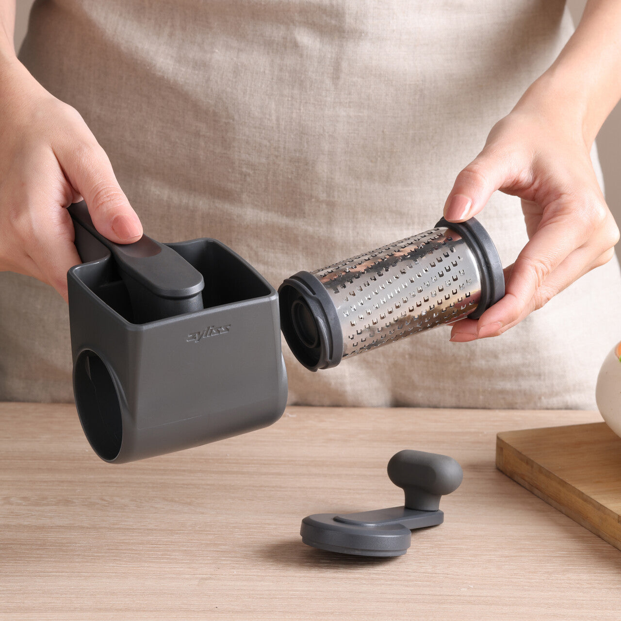 Zyliss Professional Rotary Grater