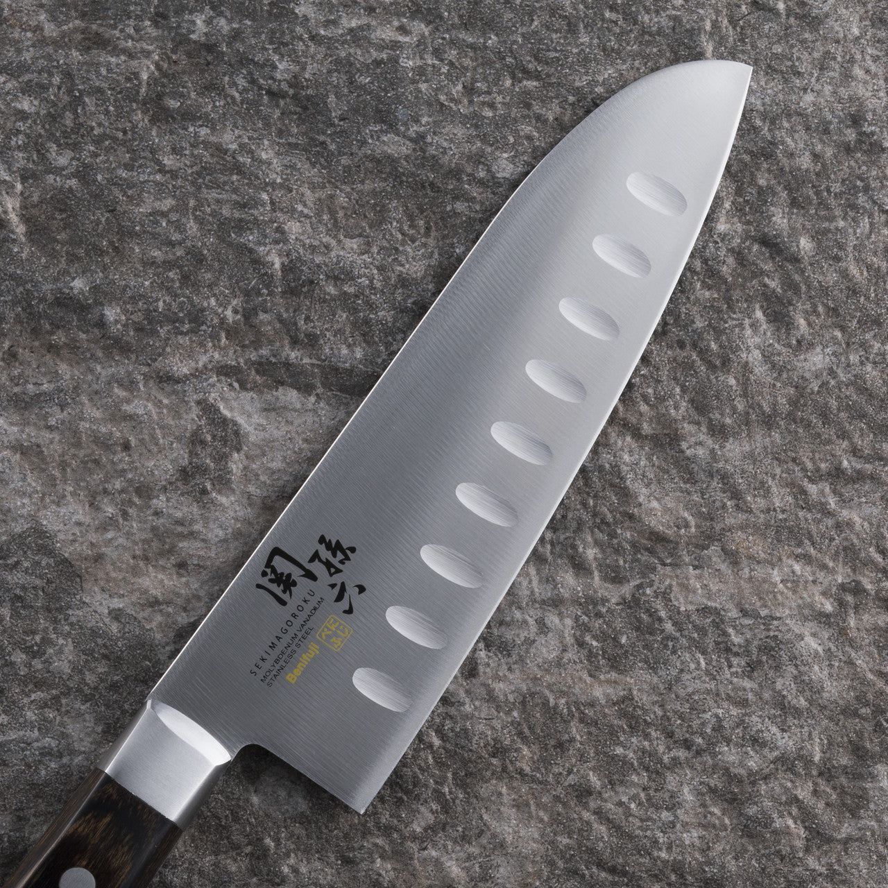 Kai Seki Magoroku Benifuji Scalloped Santoku 16.5cm