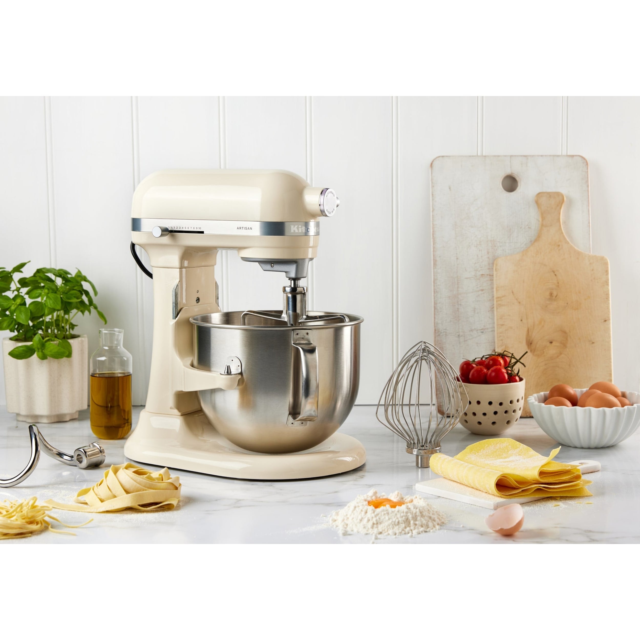 KitchenAid Artisan Bowl-Lift Stand Mixer KSM70