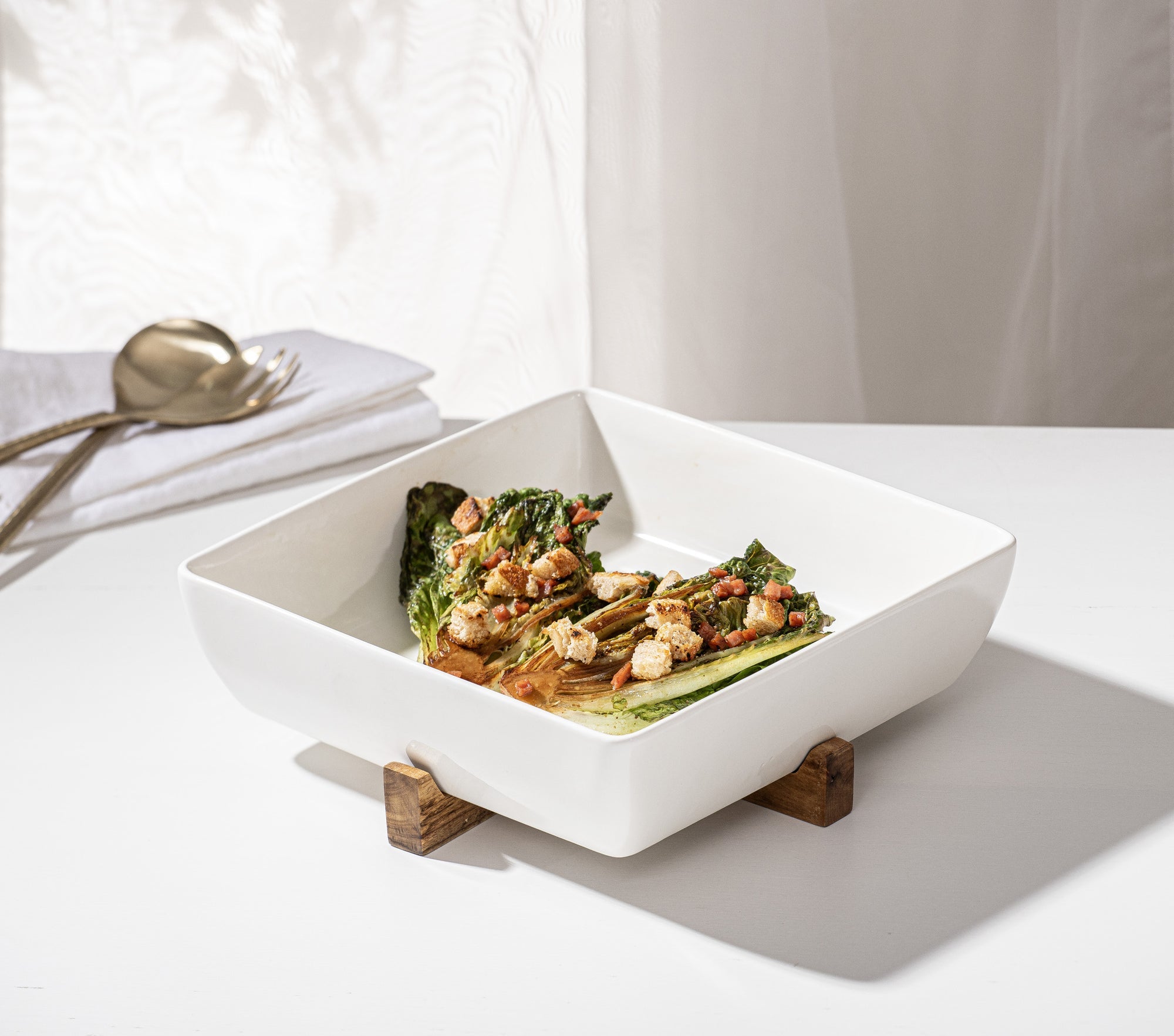 Ladelle Alto Oven To Table Square Dish With Trivet