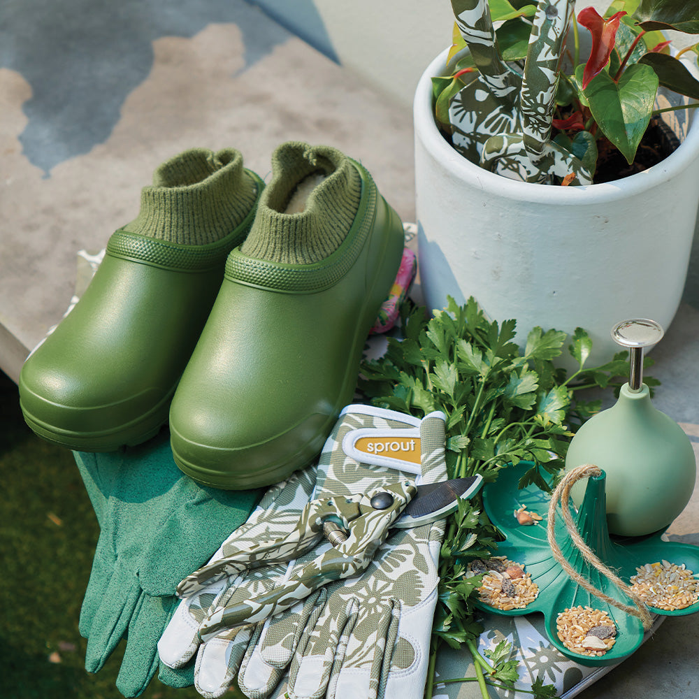 Annabel Trends Gummies Clog Sherpa Olive Size 9