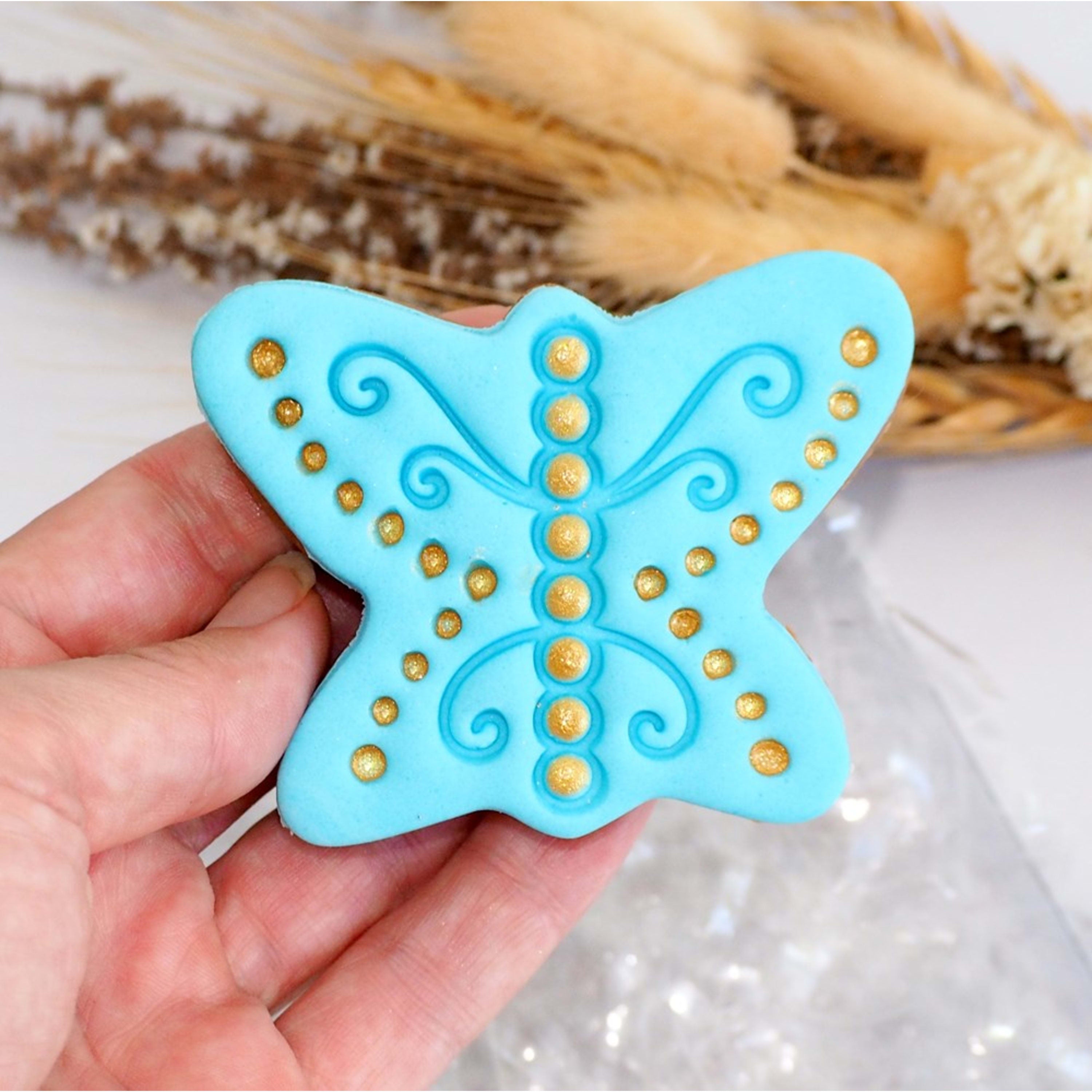 Sweet Themes Butterfly Round Cookie Cutter