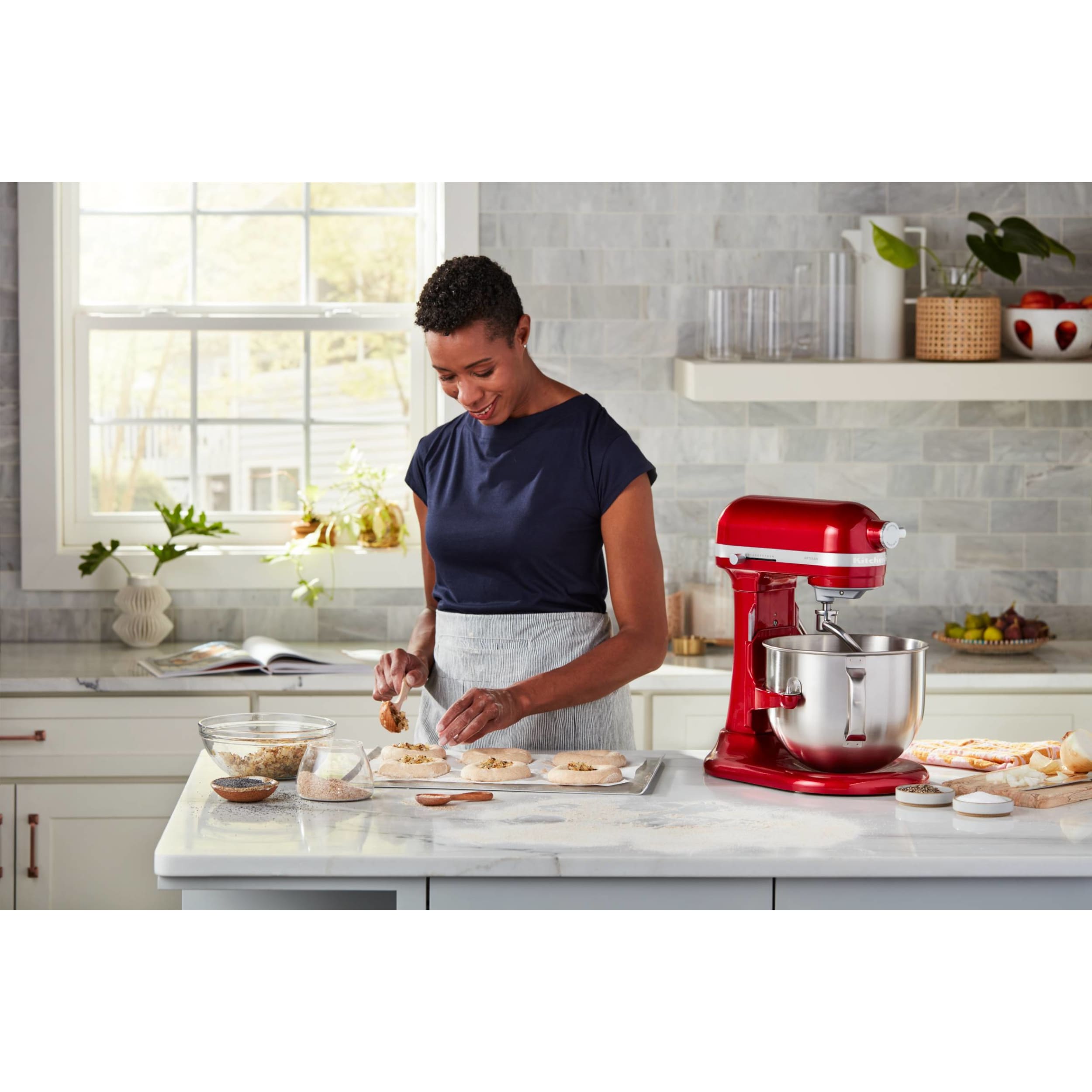 KitchenAid Artisan Bowl-Lift Stand Mixer KSM70