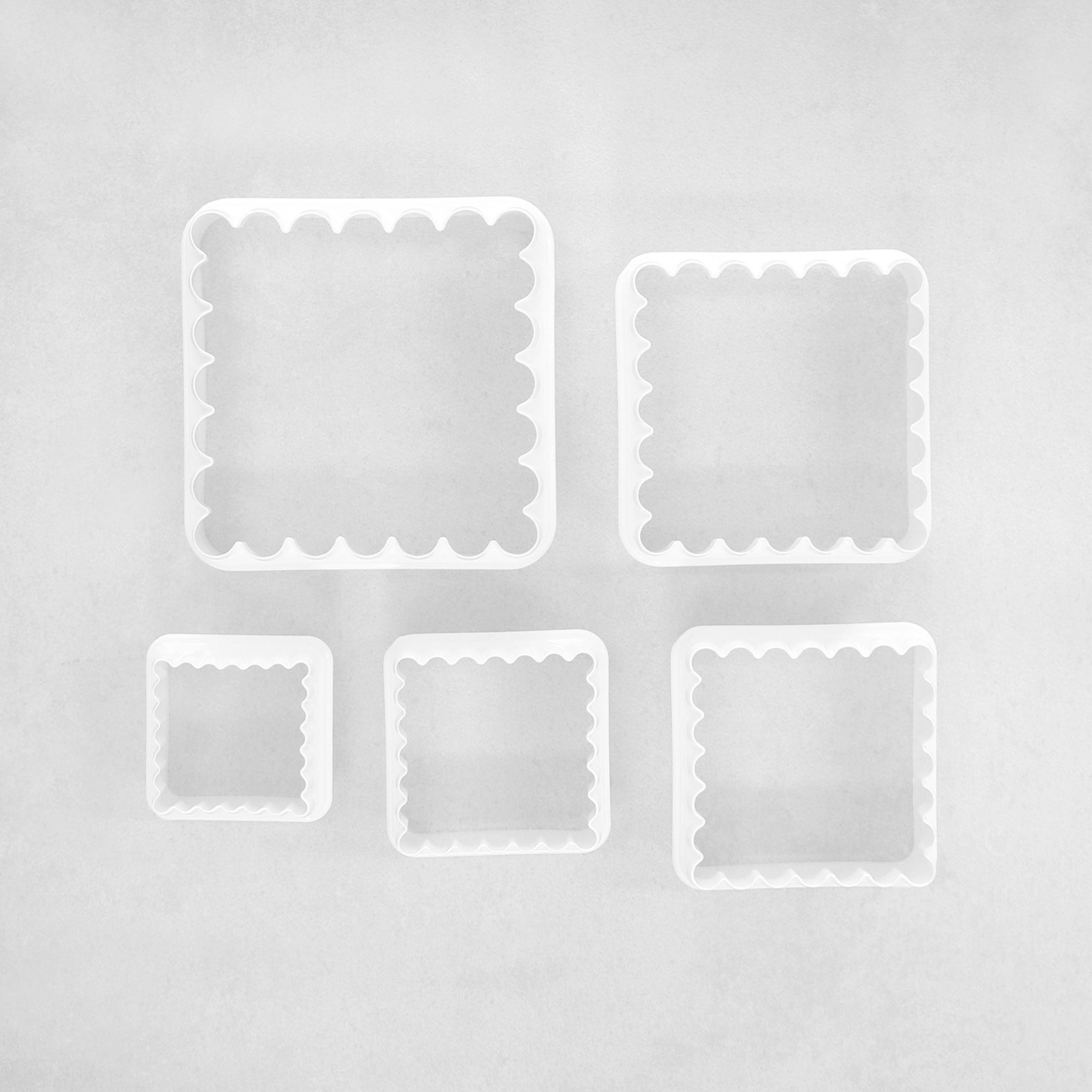 LOYAL Square Cutter Set Plain & Scalloped 5 Piece