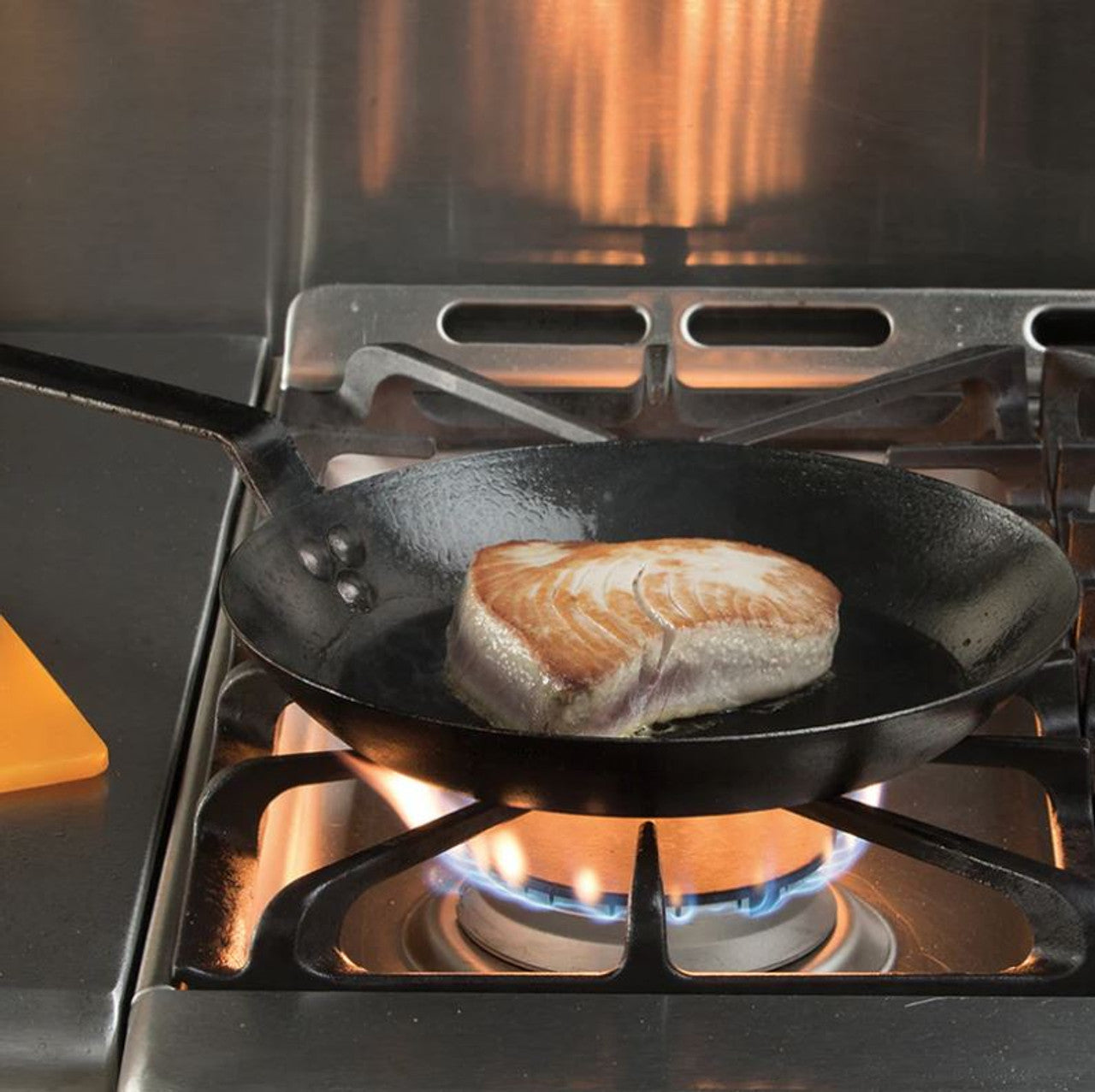 Lodge 10 Inch Seasoned Carbon Steel Skillet