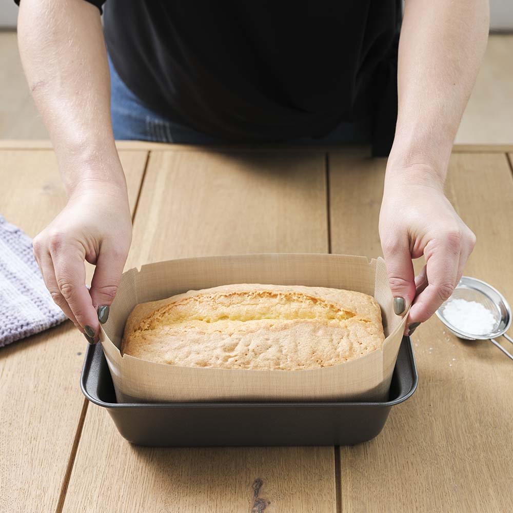 NoStik Silicone Fibreglass Loaf Tin Liner