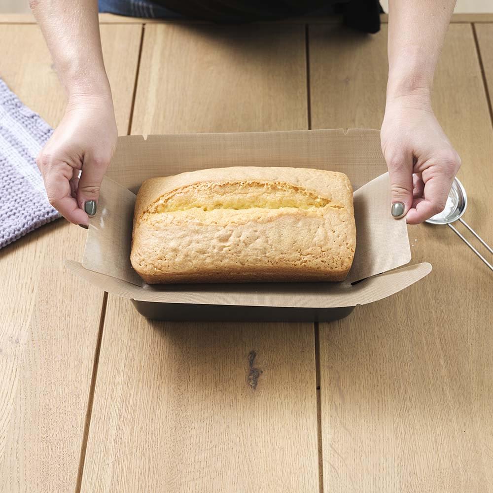 NoStik Silicone Fibreglass Loaf Tin Liner