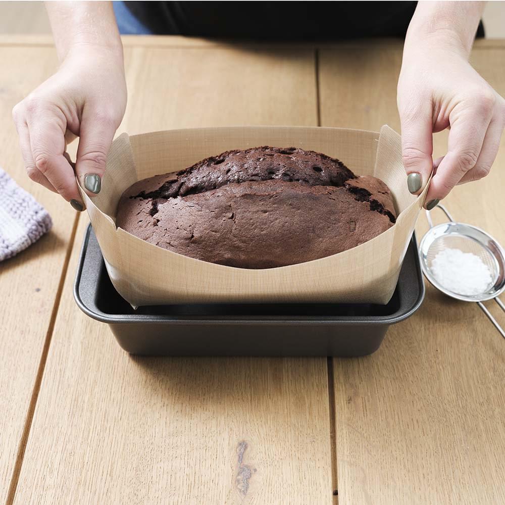 NoStik Silicone Fibreglass Loaf Tin Liner