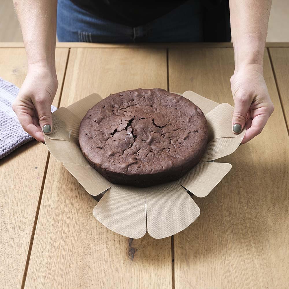 NoStik Silicone Fibreglass Cake Tin Liner Round