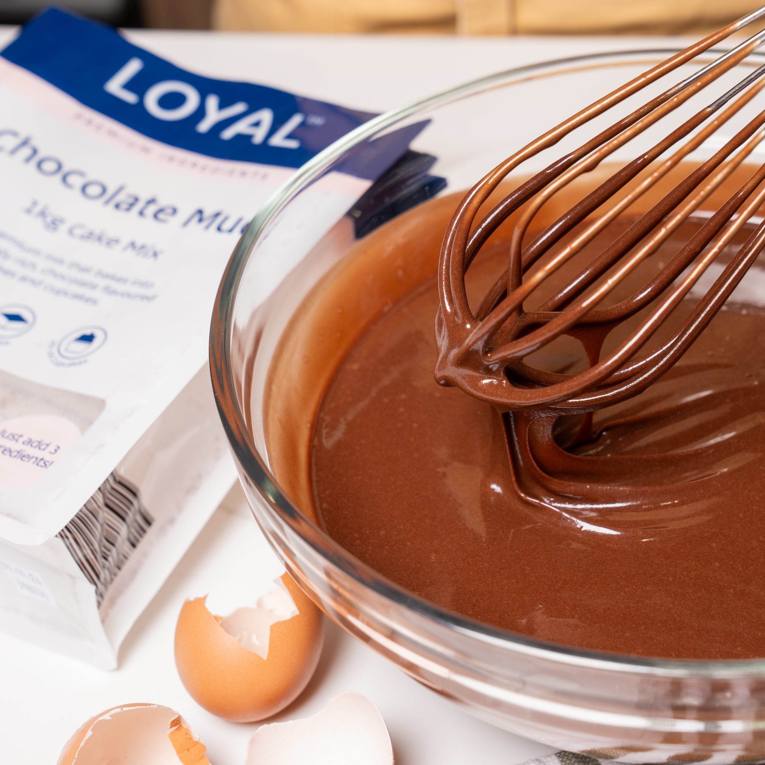 LOYAL Chocolate Mud Cake Mix 1kg