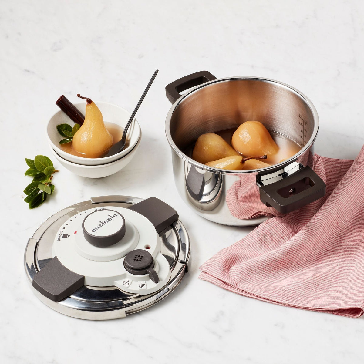 Essteele Per Velocita Facile Stainless Steel 4.5L/22cm Pressure Cooker