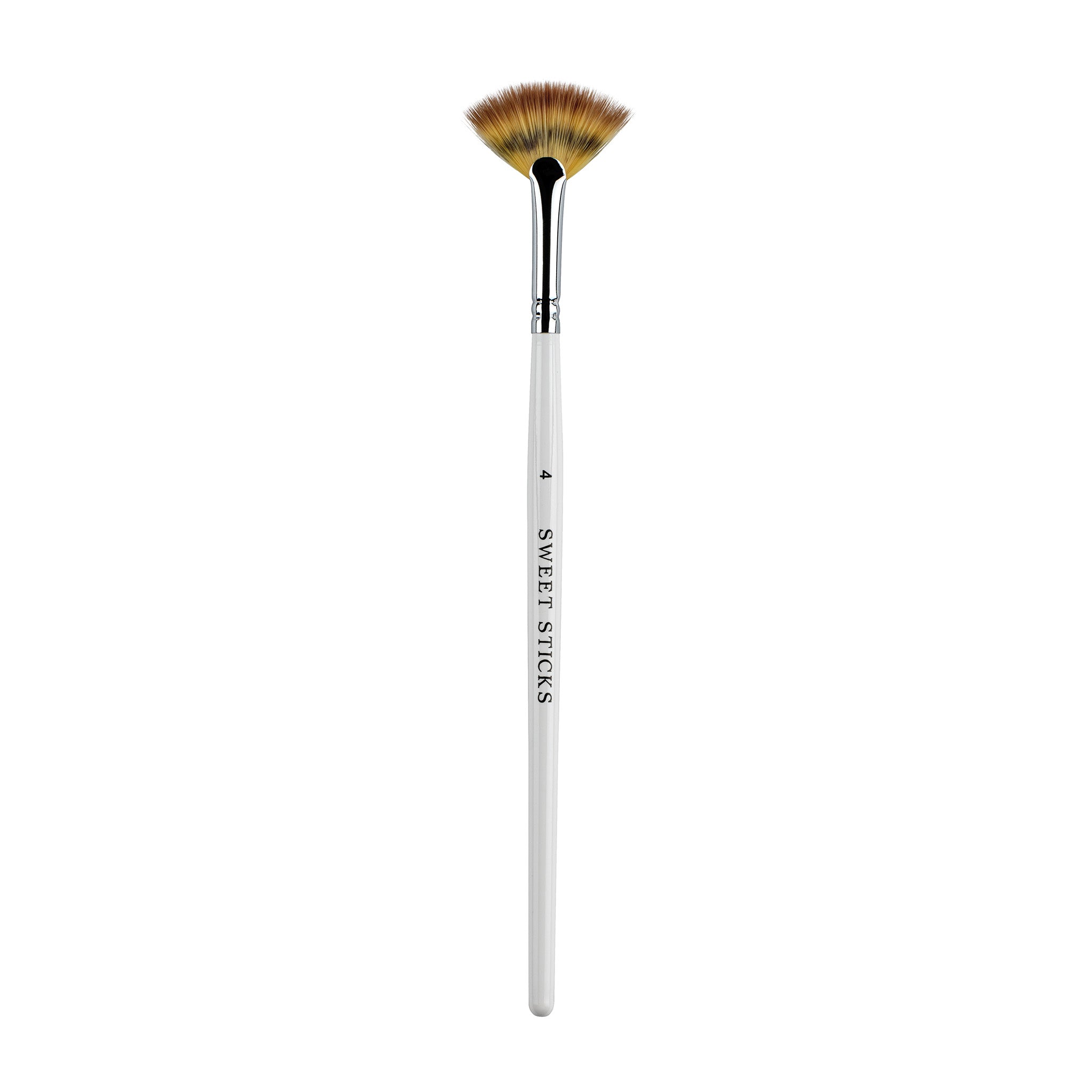 LOYAL Fan Brush No. 4
