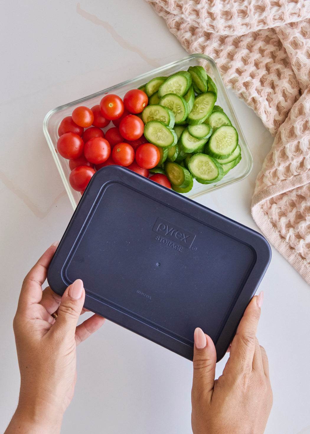 Pyrex Simply Store Glass Rectangle Container (710mL)