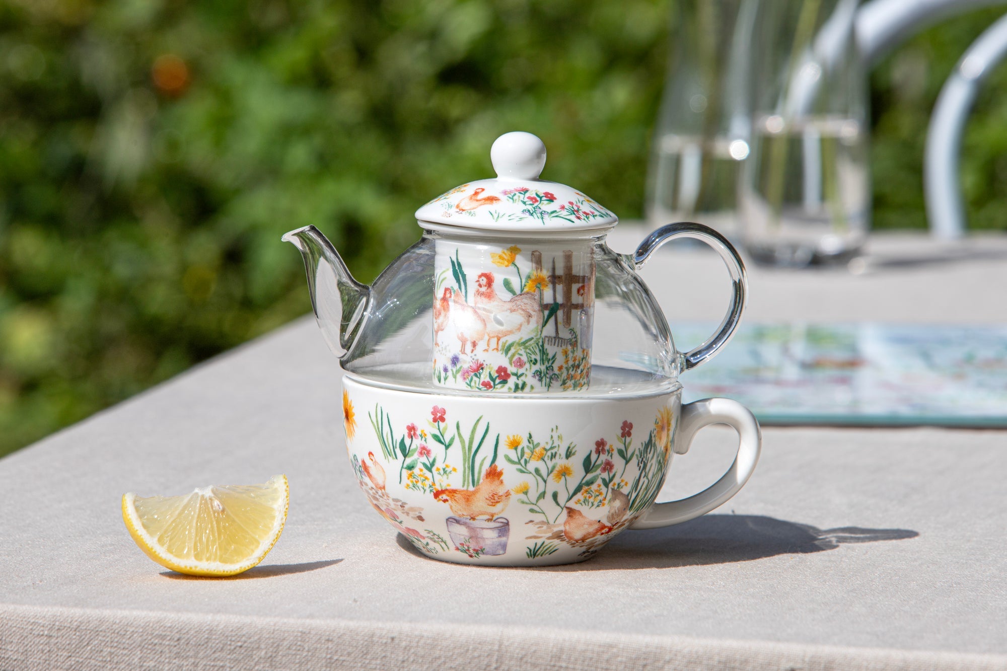 Ashdene Garden Hens Glass Top Tea For One