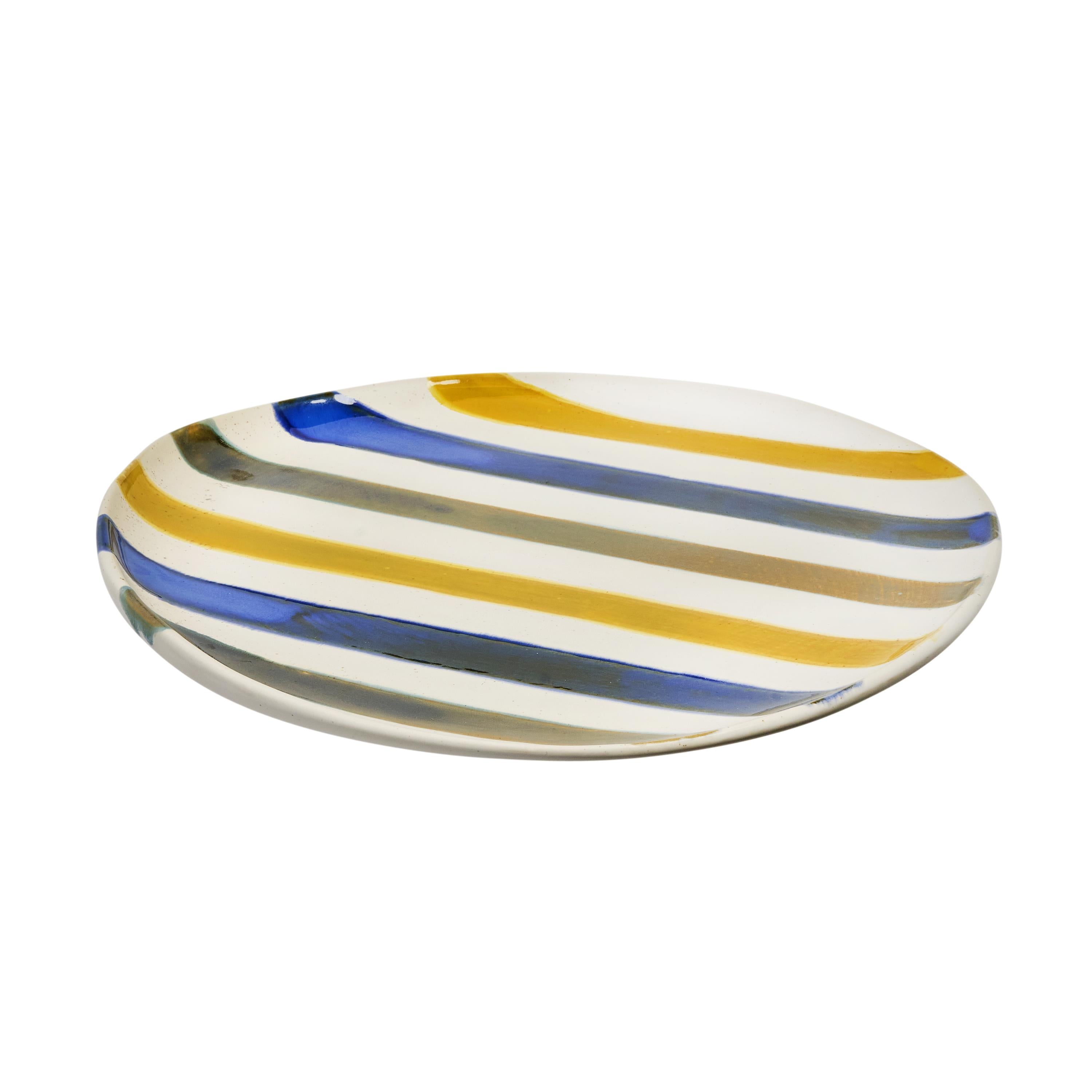 Robert Gordon Mid Summer Tear Drop Platter 32x29.9x2.8cm