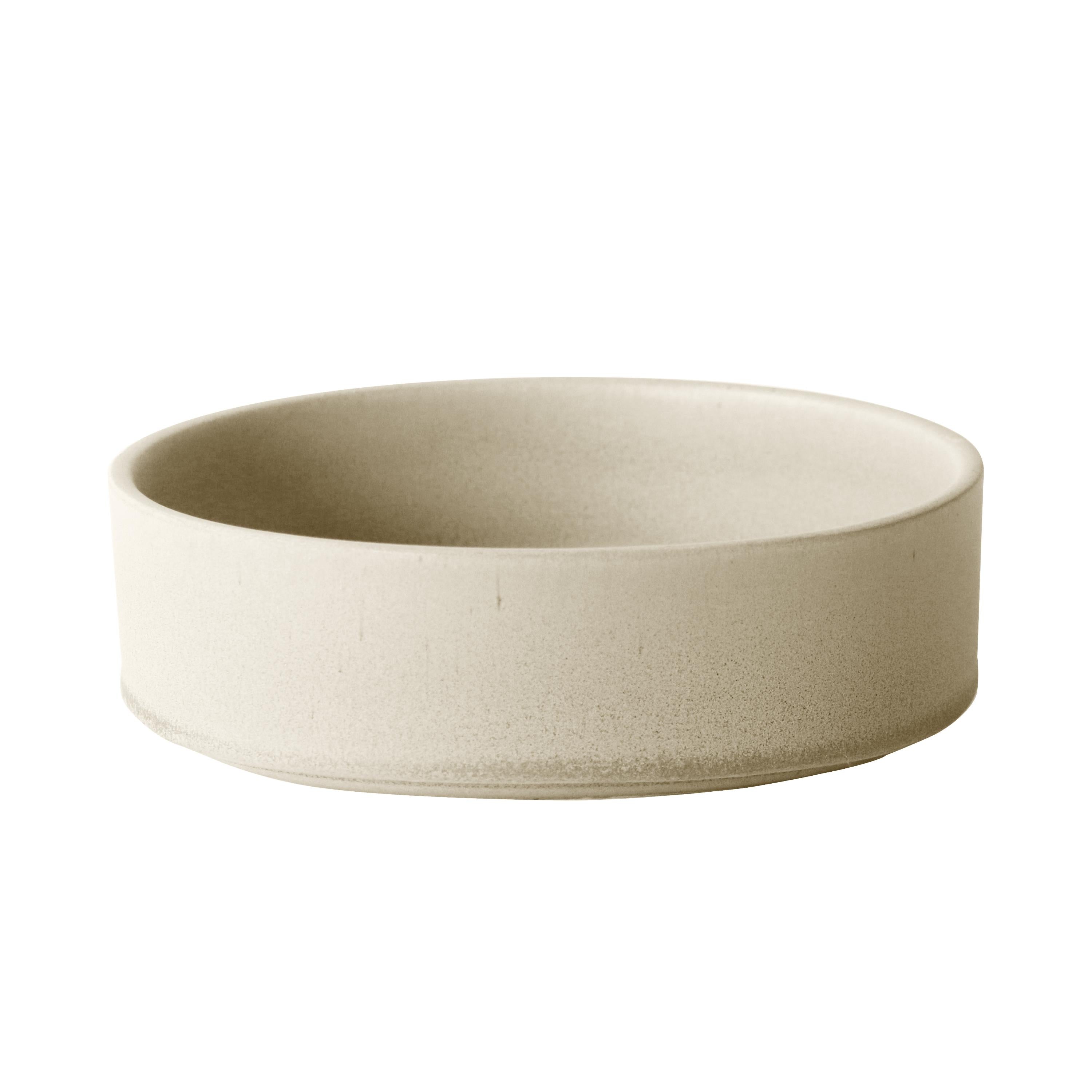 Robert Gordon Platform Round Bowl 17cm - Sand