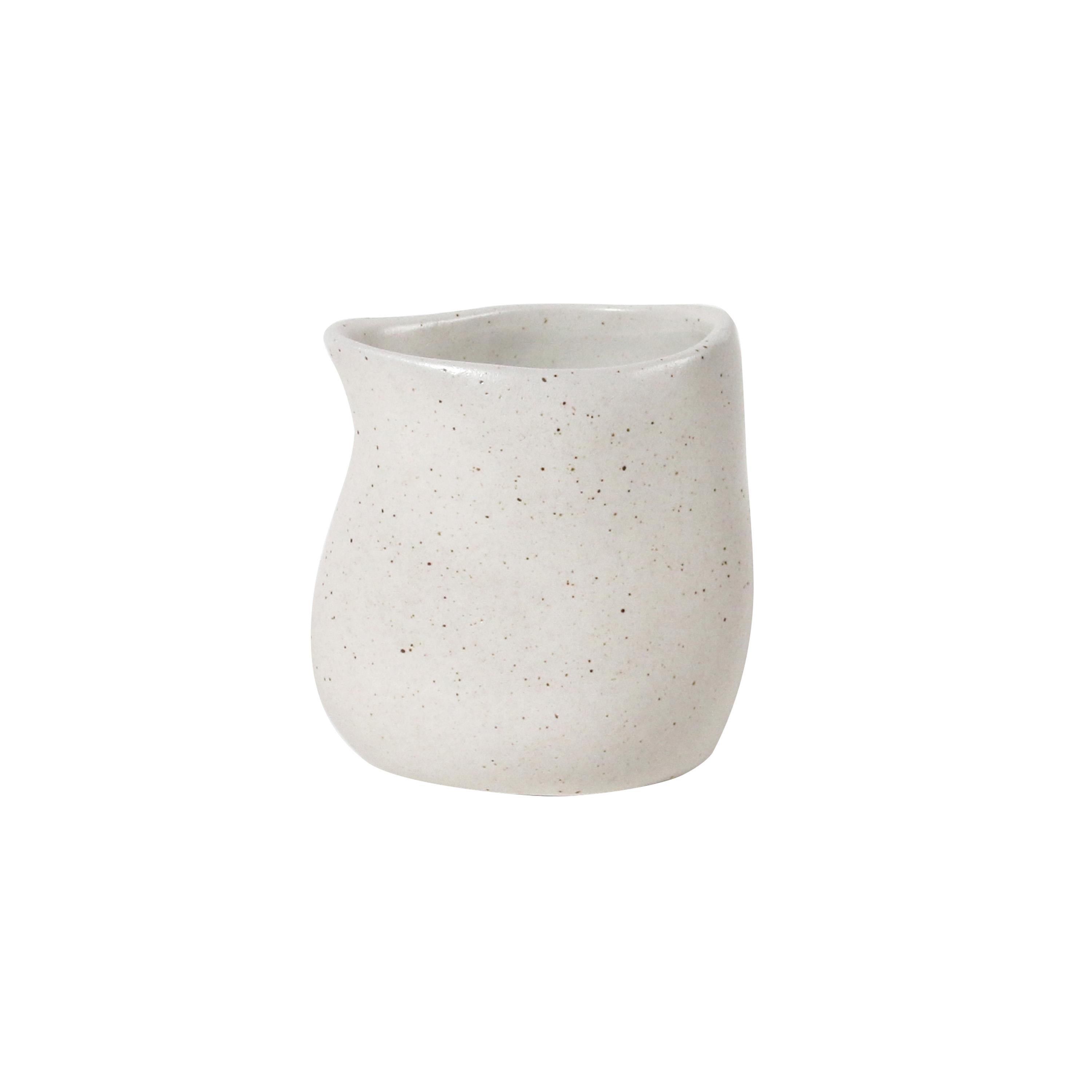 Robert Gordon Table Of Plenty Pourer - Natural Earth